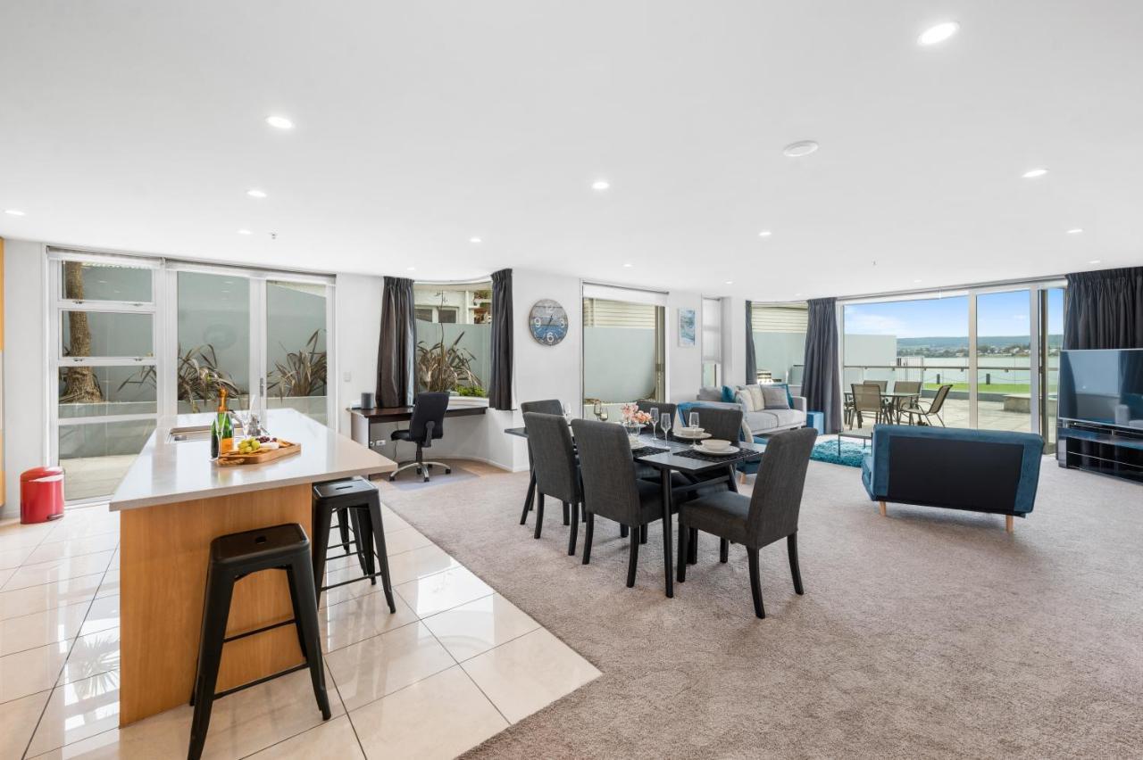 Lakeside Apartment Waimahana 1 Таупо Екстериор снимка