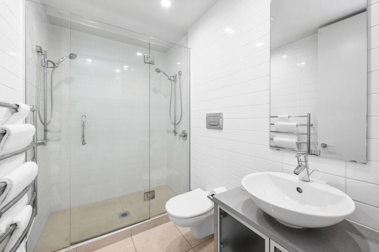 Lakeside Apartment Waimahana 1 Таупо Екстериор снимка
